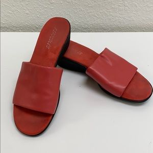 Retro Aerosoles size 7 salmon colored sandals